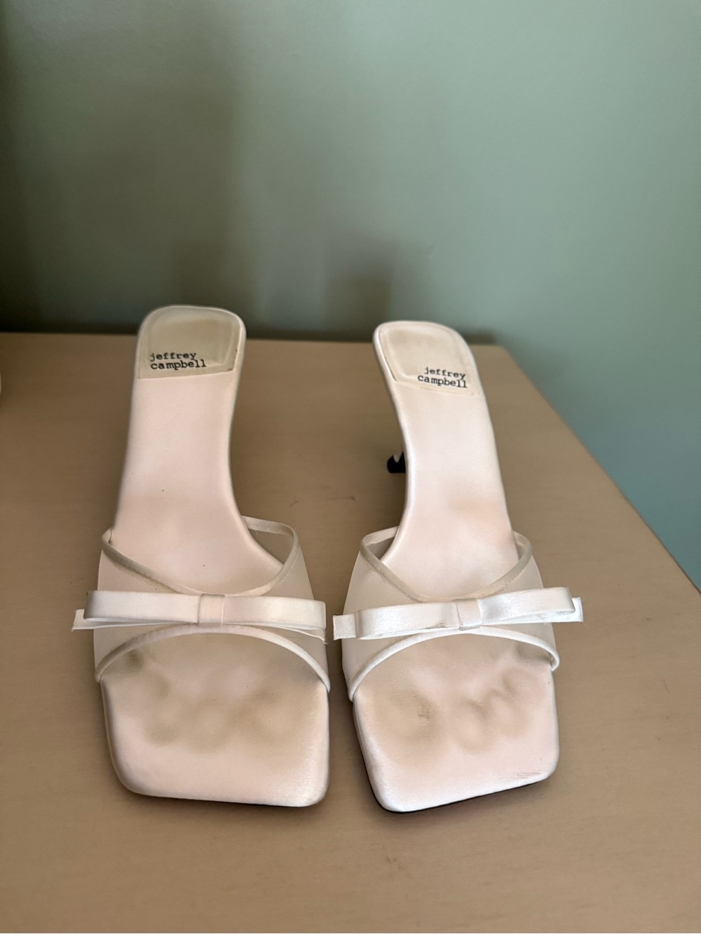 Jeffrey Campbell Sweet On U White Square-Toe Kitten Heel Mules with Bow - Picture 2 of 6